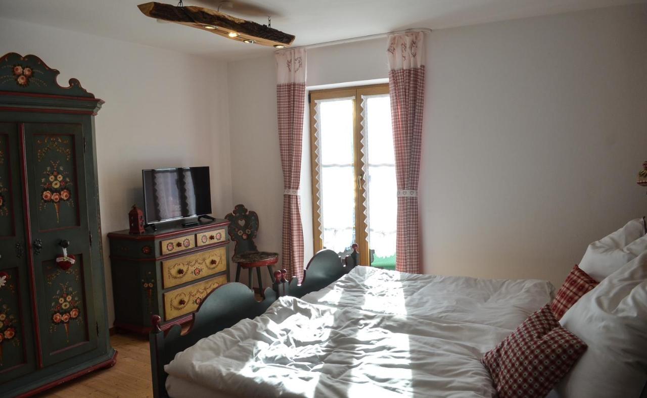 Hotel Berggasthof Karntner Alm Mittenwald Zewnętrze zdjęcie